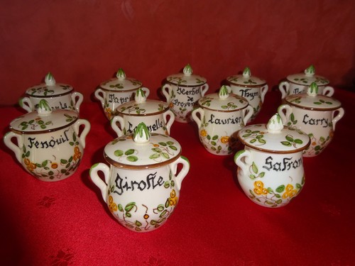 Petits pots épices - à,