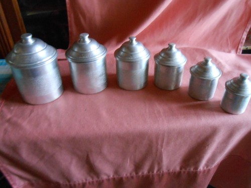 Pots epices anciens en - à,